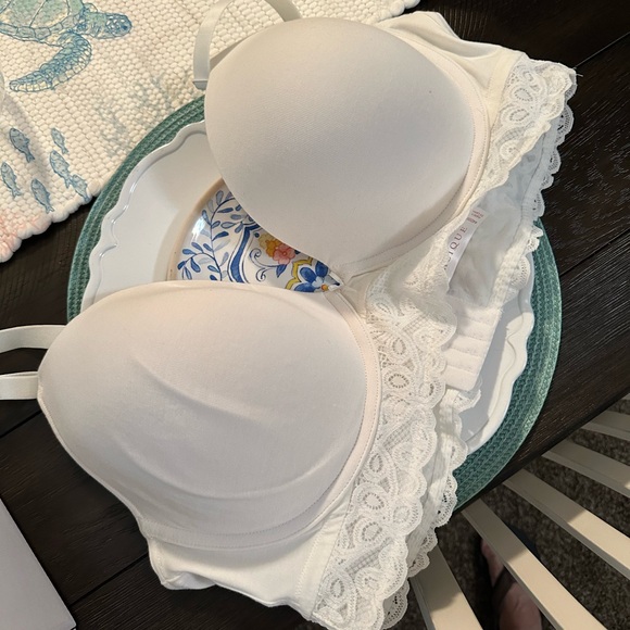 Lane Bryant Cacique Bralette - Picture 5 of 7